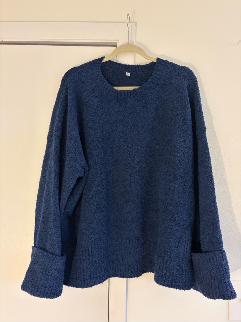 Cozy Women's Oversized Crewneck Sweater - Navy